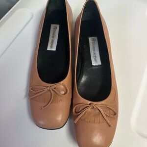 Etienne Aigner Women's Brown Leather Flats